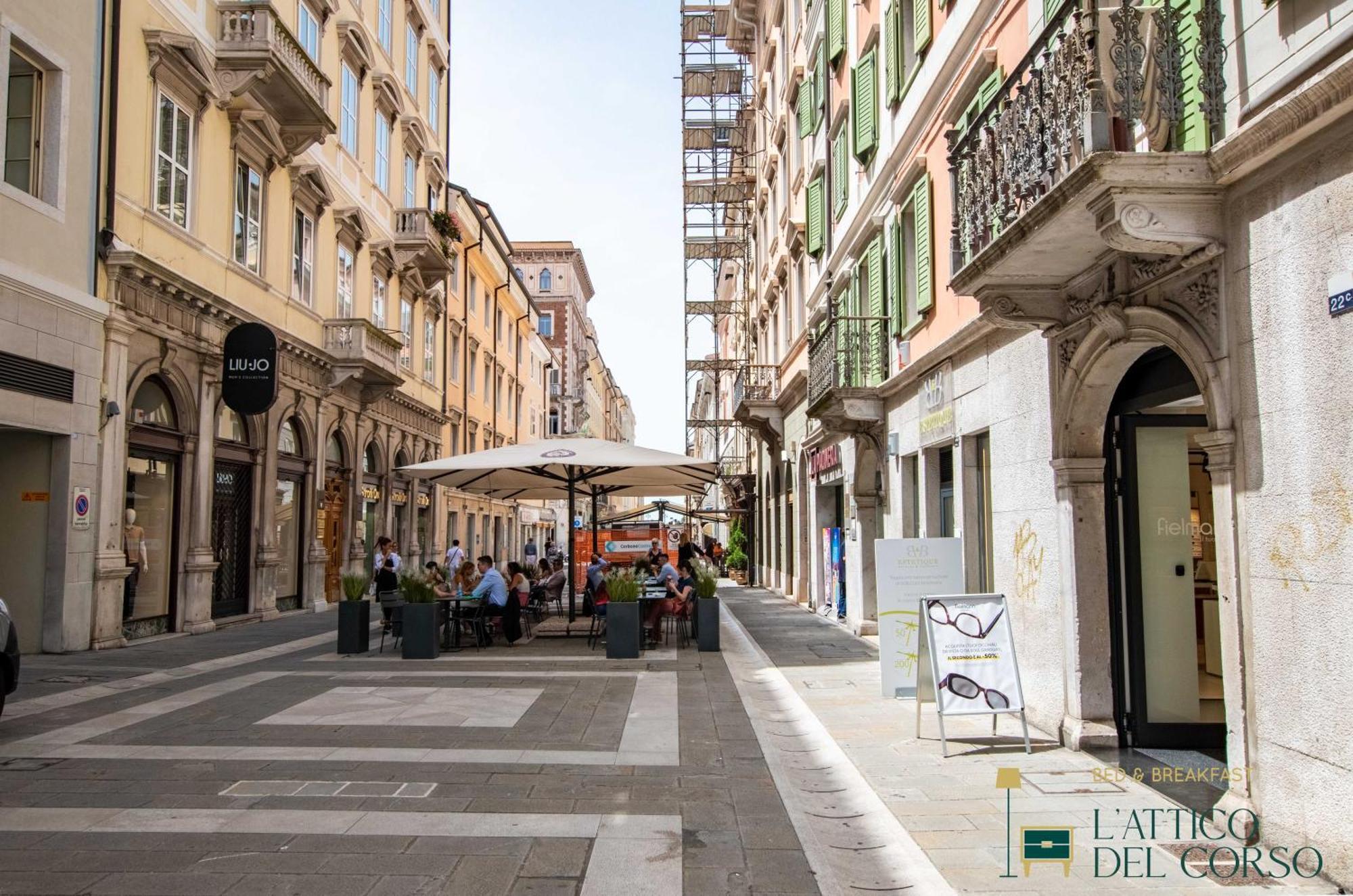 Apartament L'Attico Del Corso Triest Zewnętrze zdjęcie